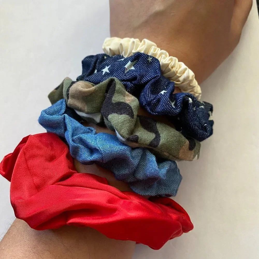 𝅺Set of 5 Scrunchies - Military Patriotic Denim
